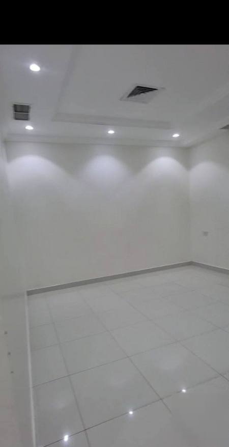 Floor in Al-Fnaitees