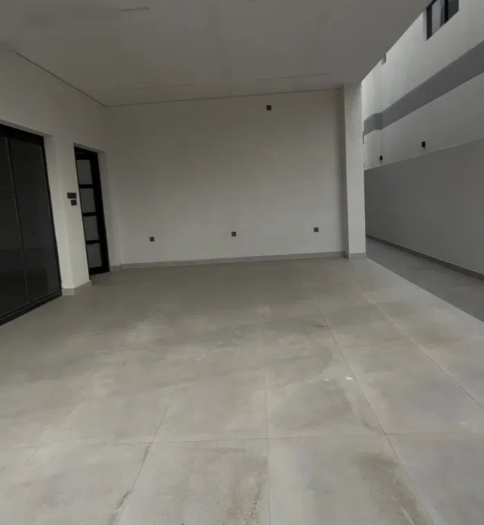 350 m2 More than 6 bedrooms Villa for Rent in Mubarak Al-Kabeer Abu Ftaira