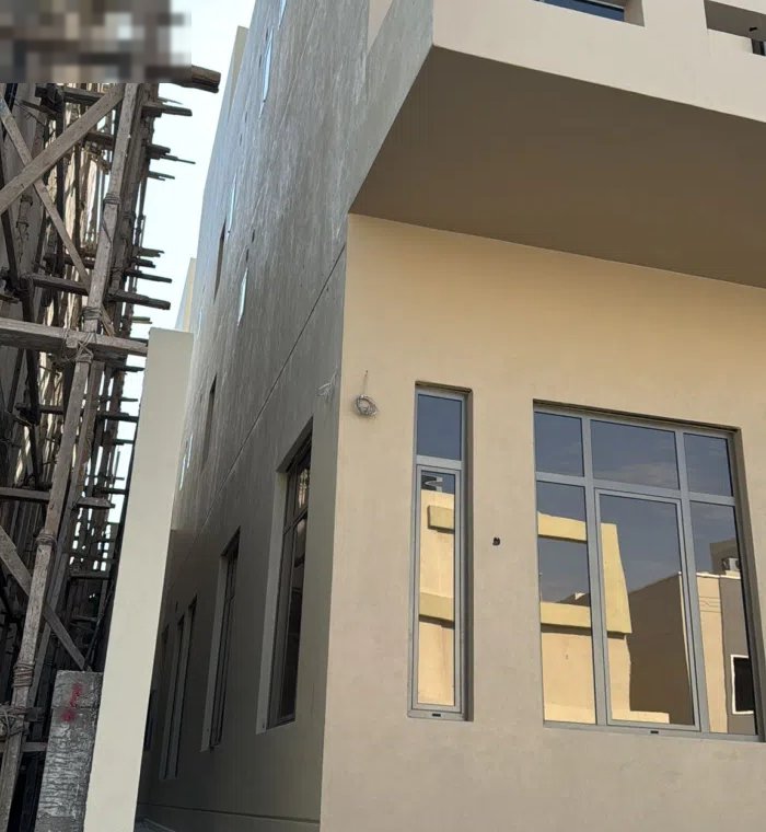 200 m2 3 Bedrooms Apartments for Sale in Farwaniya South Abdullah Al Mubarak