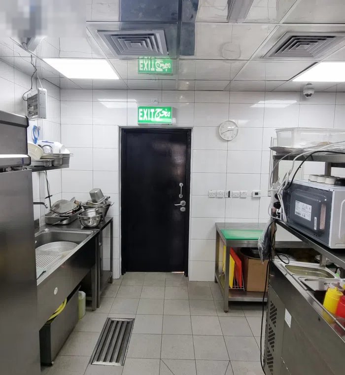 للايجار مطابخ مركزية بأسواق القرين تبدأ المساحات من 20 متر مربع بمواقع مميزة الي مساحات تصل إلي 500