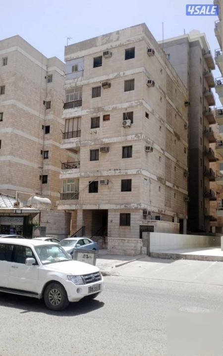 Building or floors in Farwaniyah