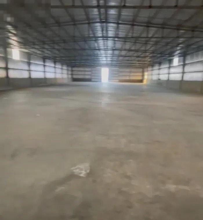 مخزن للإيجار الصليبيه