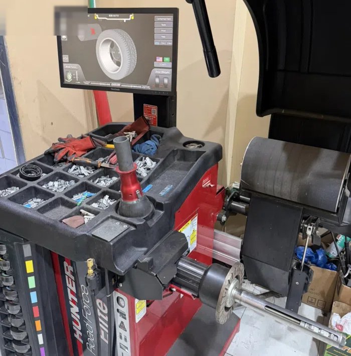 محل تواير وزيوت وبطاريات