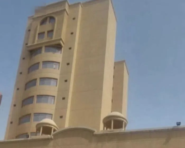 للايجار مكاتب تجارية في الفروانية