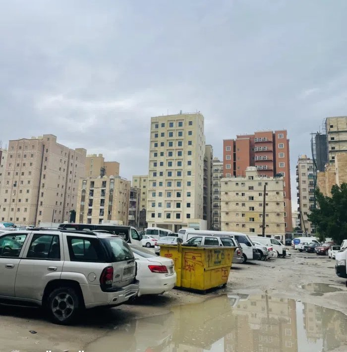 550 m2 More than 6 bedrooms Townhouse for Sale in Farwaniya Ashbeliah