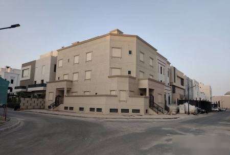 House in Farwaniyah