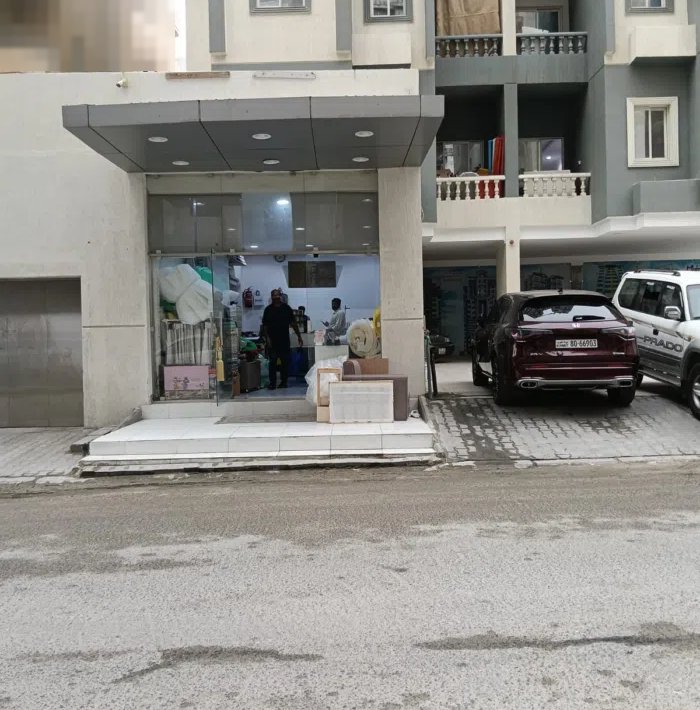 محل للايجار بحولي شارع المثني