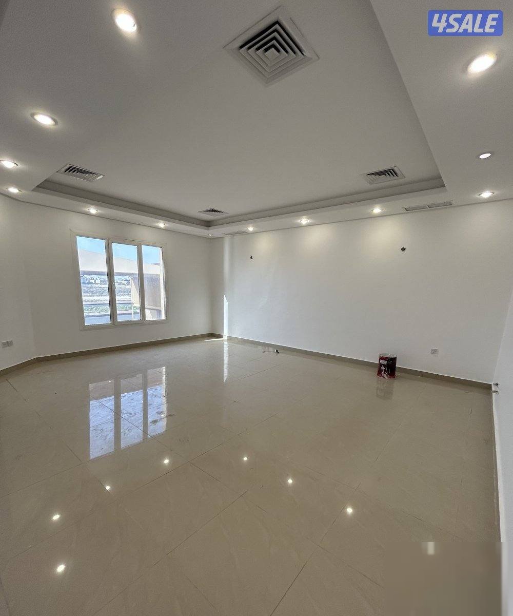 Floor in Jaber Al-ahmed