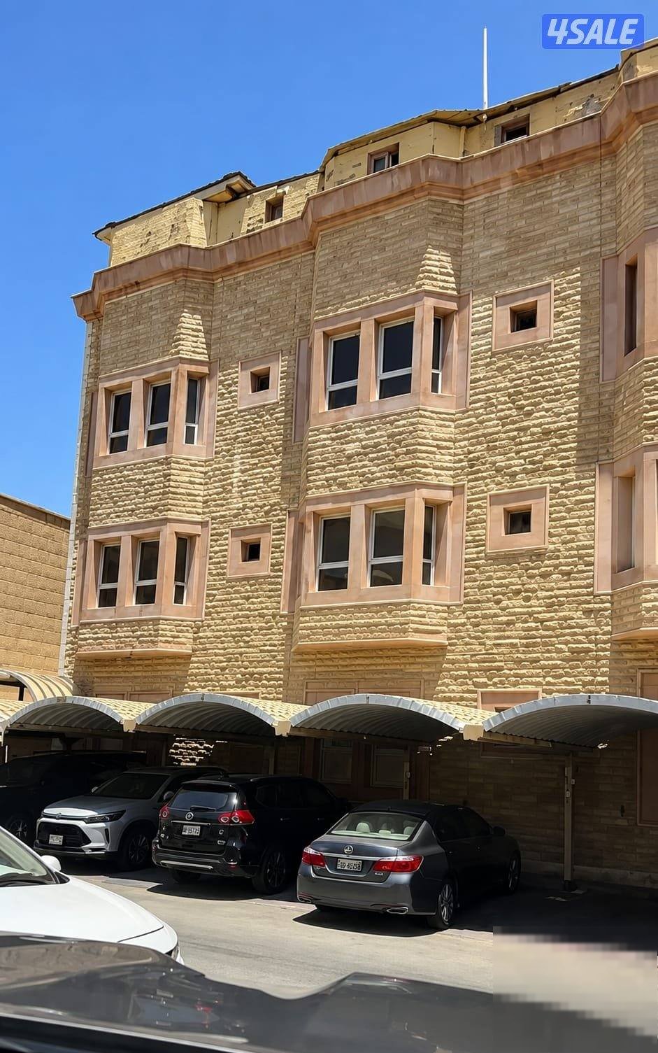 Building or floors in Farwaniyah