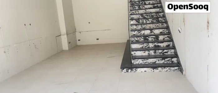 محلات للايجار في أرقى مجمعات الشويخ من المالك مباشرة بدون خلو او عمولة