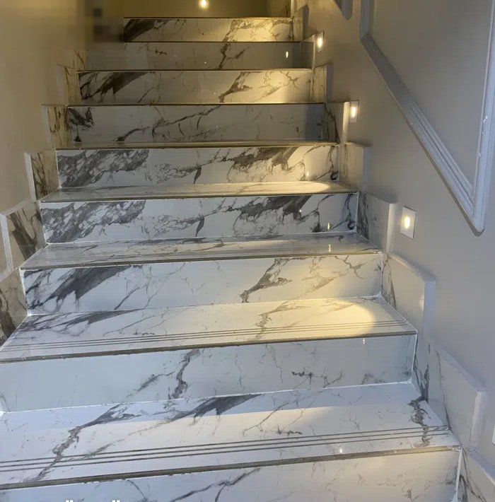 300 m2 More than 6 bedrooms Townhouse for Sale in Mubarak Al-Kabeer Sabah Al-Salem