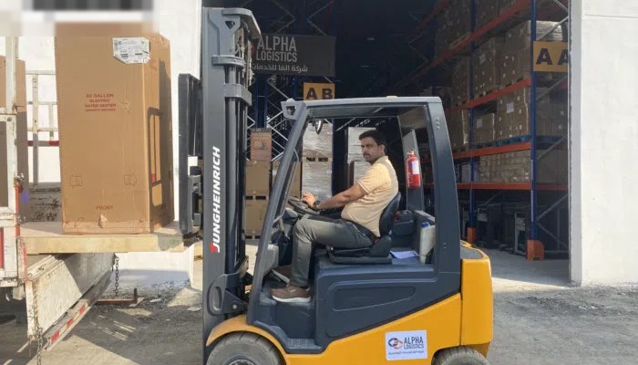 3PL warehouse - تخزين للشركات بالمتر المكعب- شركة الفا للخدمات اللوجستية