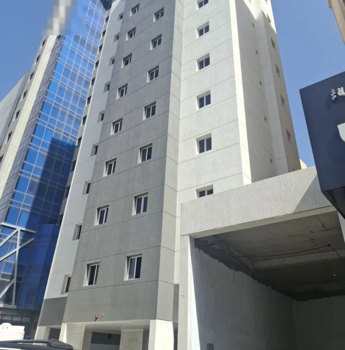 للايجار محل في السالميه ميدان حولي قطعه 11 شارع حمود الناصر رئيسي علي الدوار