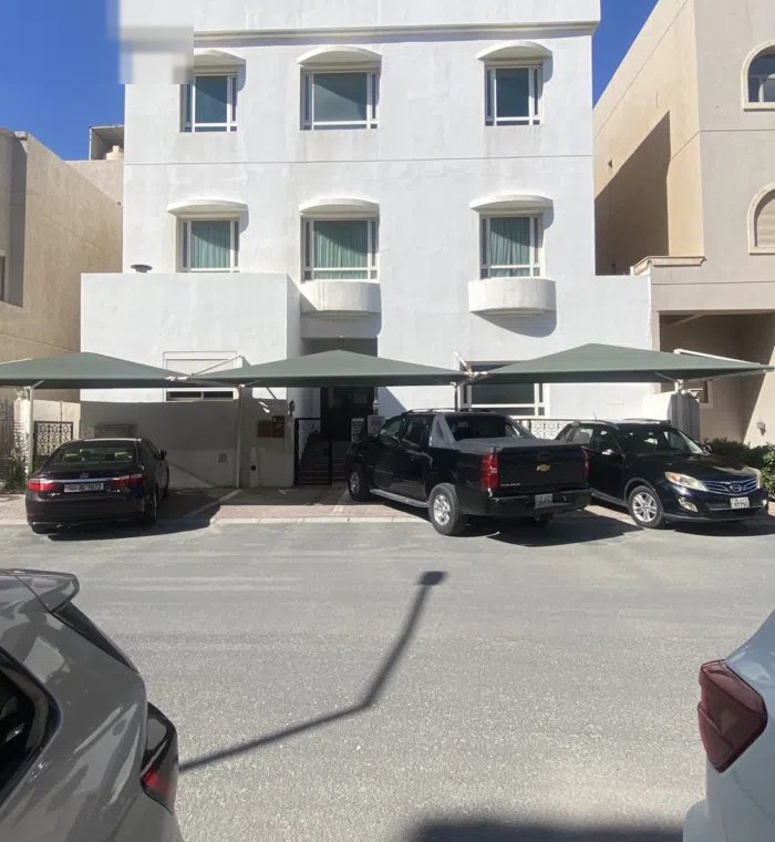 400 m2 More than 6 bedrooms Villa for Rent in Hawally Shuhada