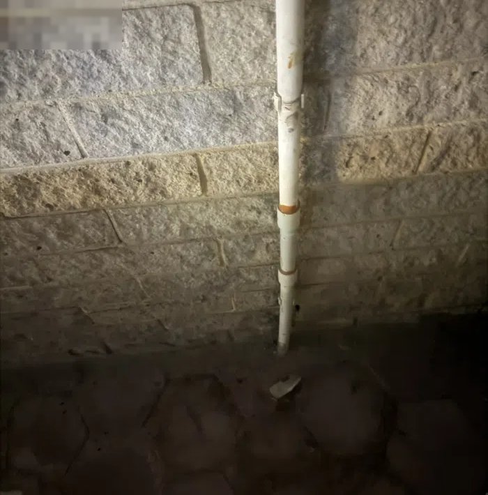 600 m2 More than 6 bedrooms Townhouse for Sale in Al Ahmadi Sabahiya