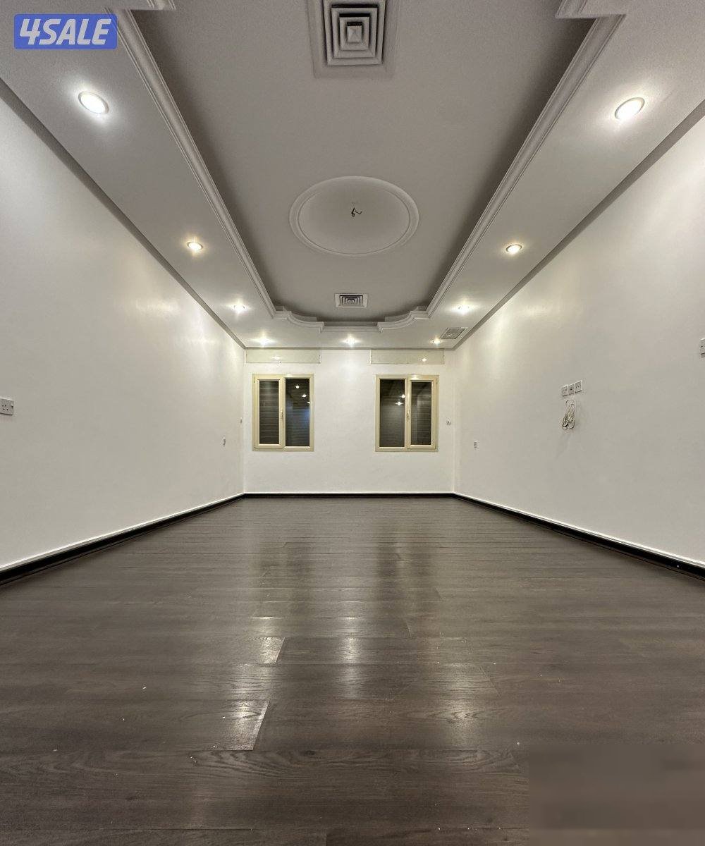 Apartment in Mishrif