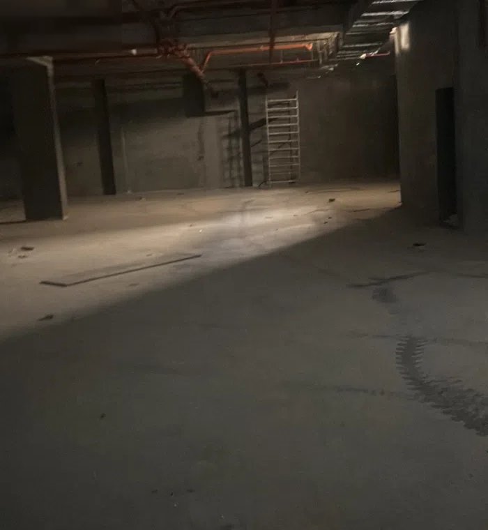 للايجار سرداب في الشويخ الصناعية