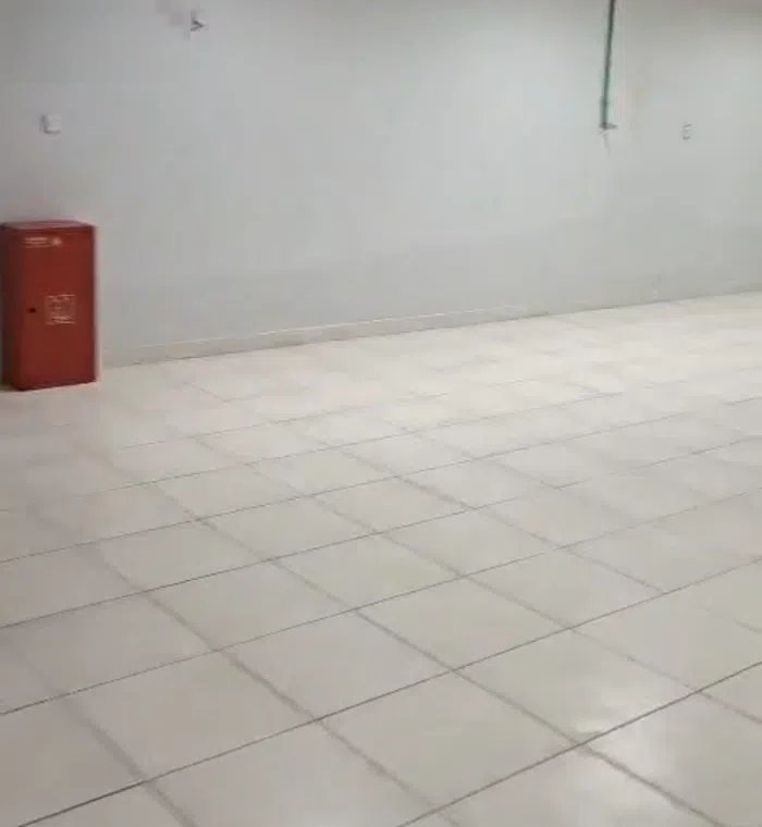 للإيجار غرف تبريد.. محلات.اراضي فضاء سرداب المنقف.