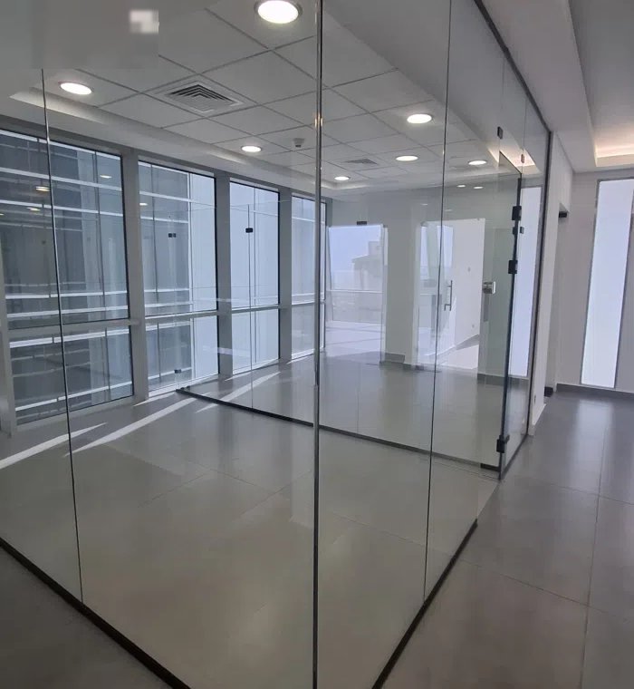 للايجار دور نظيف جاهز في العاصمة مع 3 شهــــــور مجانــــــــــاً