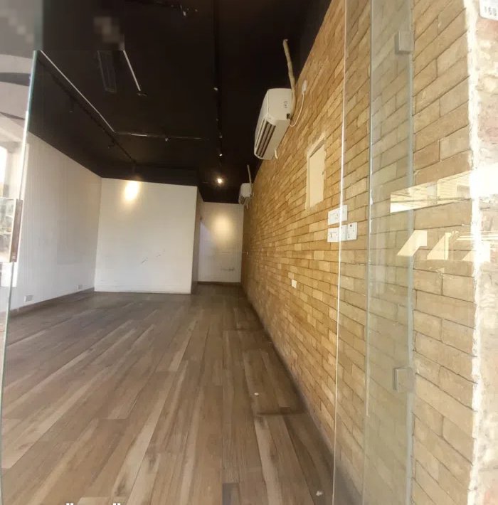 محل للايجار بالسالمية شارع حمد المبارك موقع متميز علي شارع عمومي بدون عمولة من المالك مباشرة