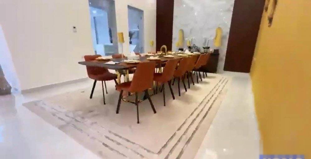 Chalet next to Al-Khiran Mall, equipped on the creek, 8 rooms, Diwaniya, contact WhatsApp only
