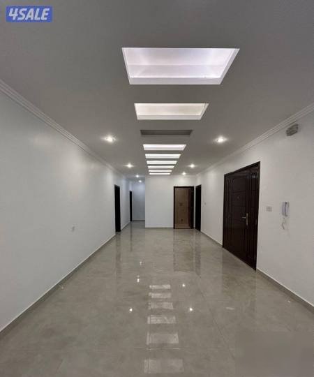 Floor in Mubarek Al-Kabeer