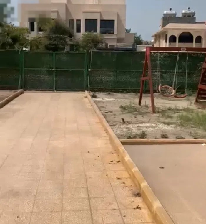 1000 m2 More than 6 bedrooms Villa for Rent in Kuwait City Shamiya