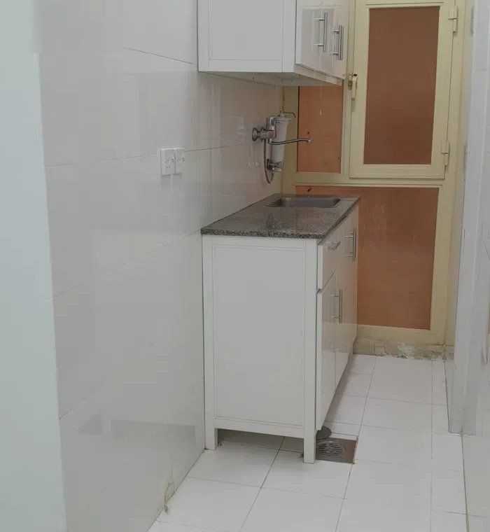 40 m2 Studio Apartments for Rent in Hawally Salmiya