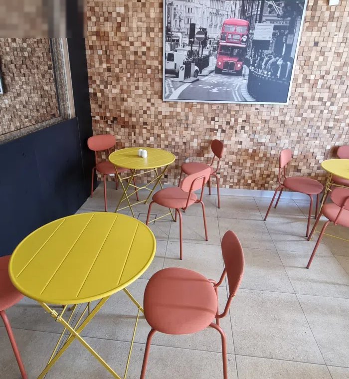 للايجار محل 40 متر مربع بصباح السالم مع دفع خلو  Shop for rent, 40 square meters, in Sabah Al-Salem,