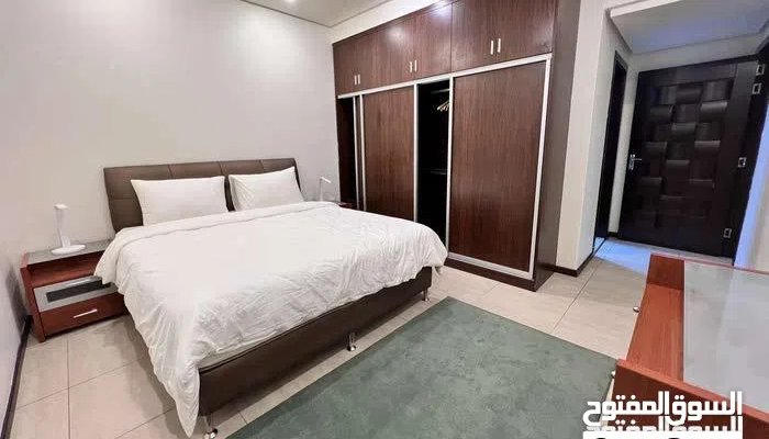 Salwa - Lovely Fully Furnished 3 BDRM Apartment