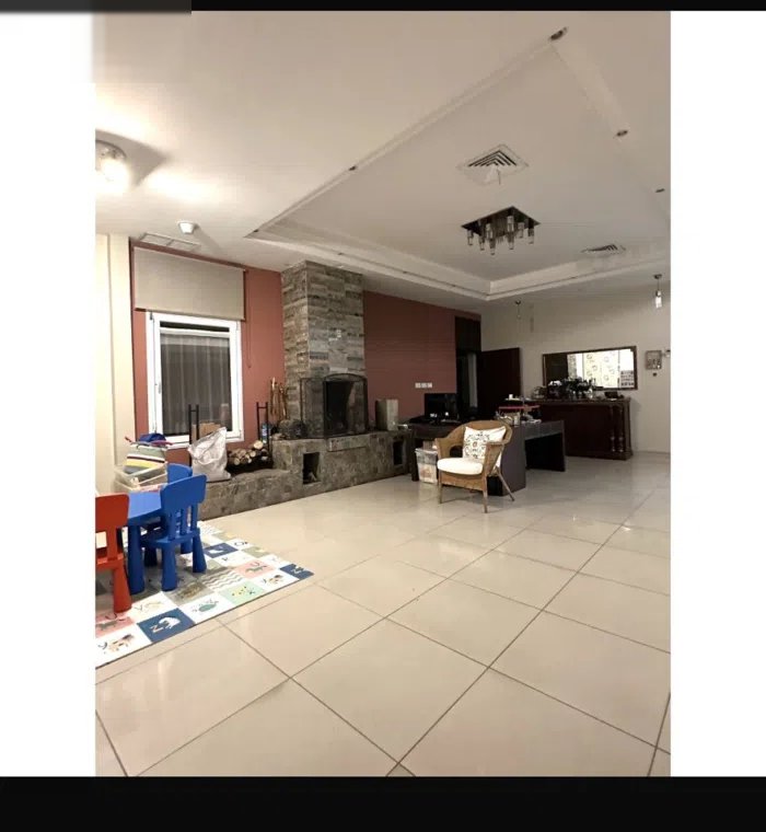 400 m2 More than 6 bedrooms Townhouse for Sale in Hawally Shuhada