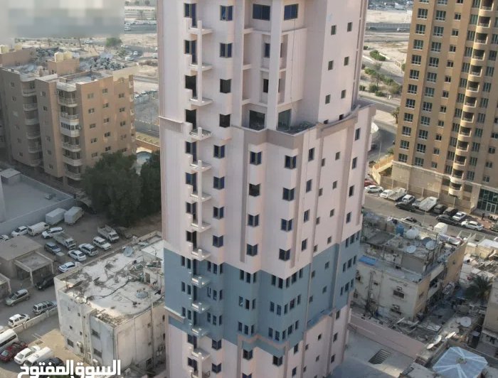 105 m2 3 Bedrooms Apartments for Sale in Kuwait City Bnaid Al-Qar
