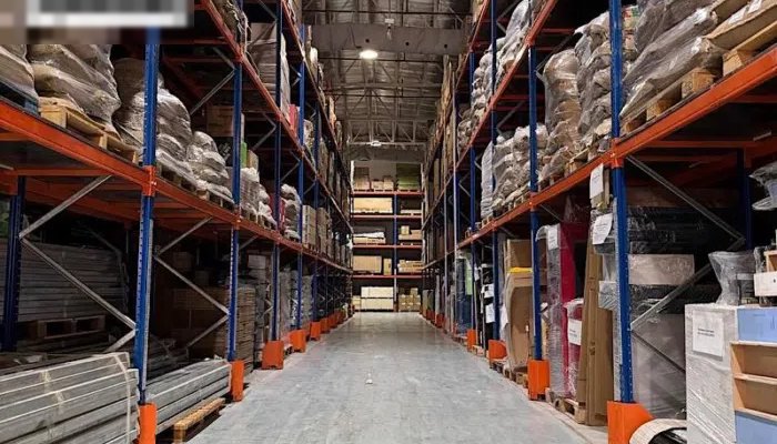 مخزن مرخص للايجار -ميناء عبد الله- تخزين عام -متنوع