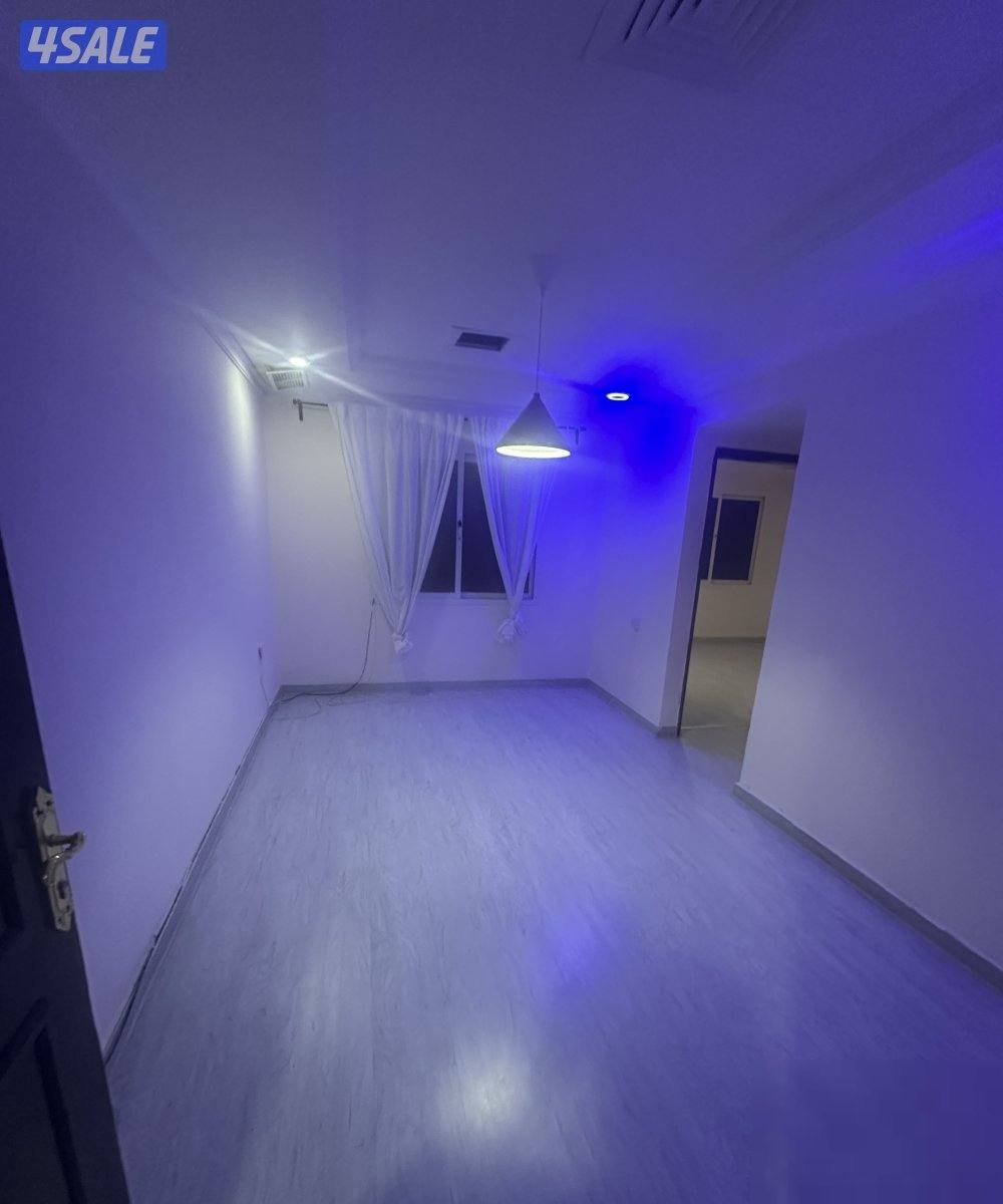 room hall bathroom kitchen big space