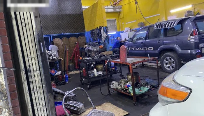 كراج للبيع garage for sale