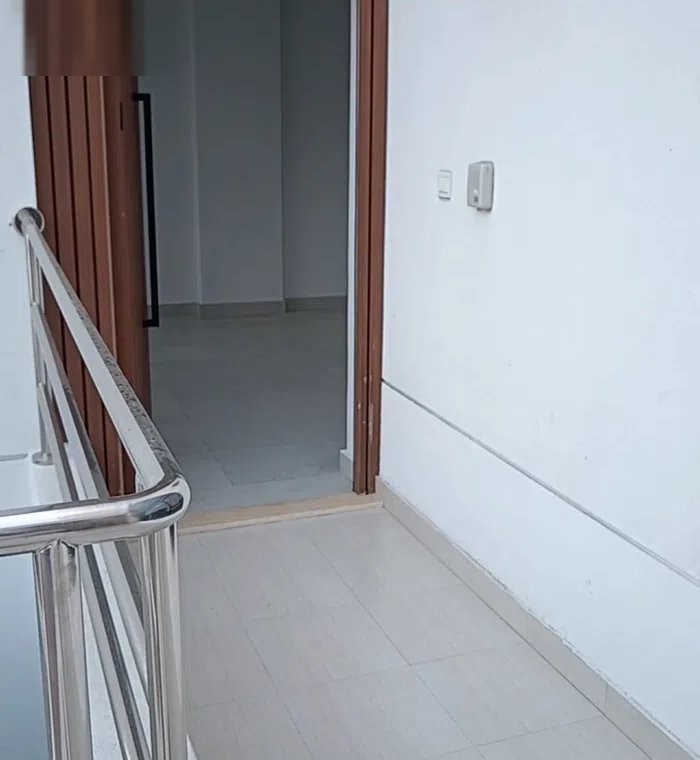 للإيجار غرف تبريد.. محلات.اراضي فضاء سرداب المنقف.