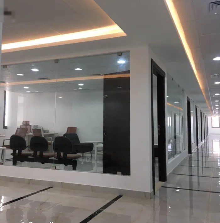 للايجار مكاتب تجارية في العاصمة