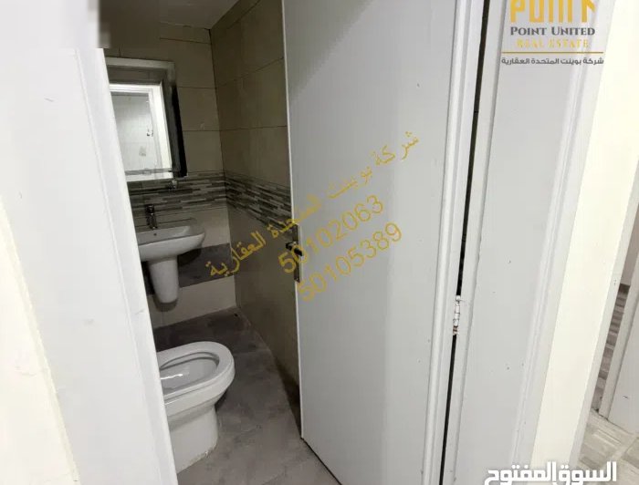 مكتب للإيجار بالسالمية 177 م2 الدور الخامس داخل مجمع تجاري Office for Rent in Salmiya – 177  m,
