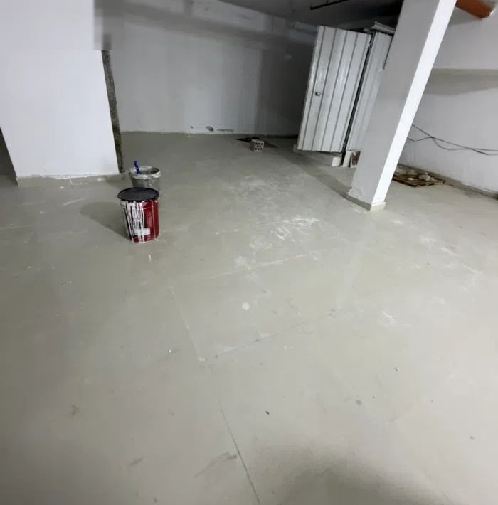 للايجار مخزن نزلة درج