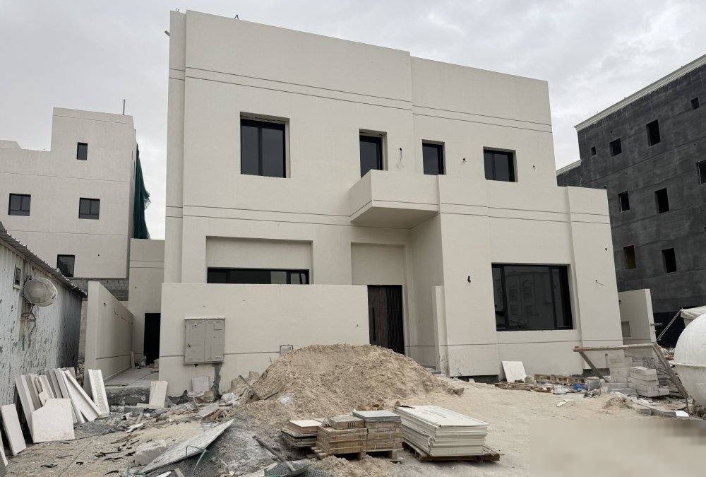 Floor in South AlMutlaa 3