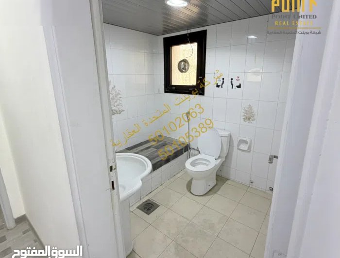 مكتب للإيجار بالسالمية 177 م2 الدور الخامس داخل مجمع تجاري Office for Rent in Salmiya – 177  m,