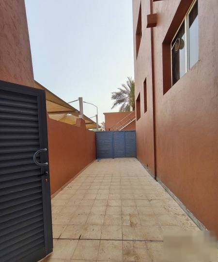 Duplex in Abu Hassaniah