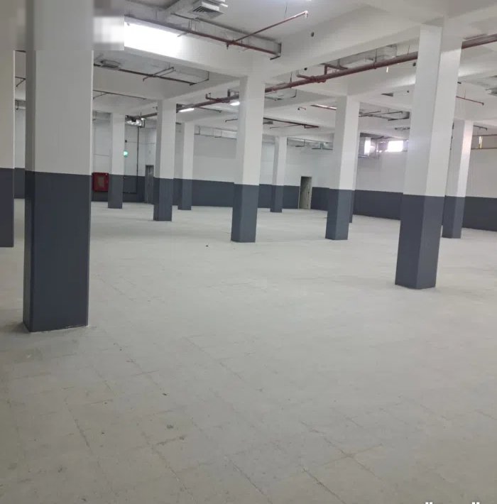 للاجار-قسيمه كامله 16500  الف دينار  * الموقع:العارضيه : :3 المساحات: سرداب :1000متر  ارضي:800 م:500