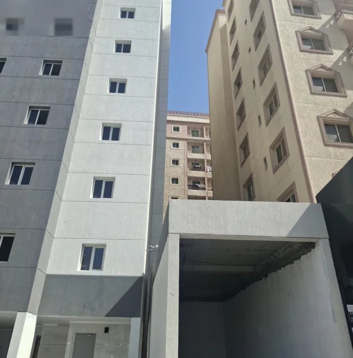 للايجار محل في السالميه ميدان حولي قطعه 11 شارع حمود الناصر رئيسي علي الدوار