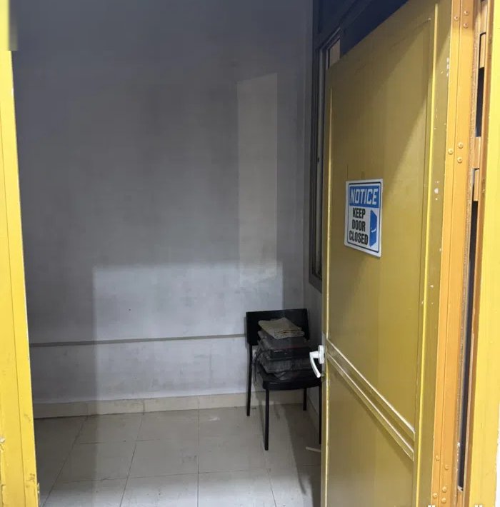 للإجار مخزن في العارضية الحرفية