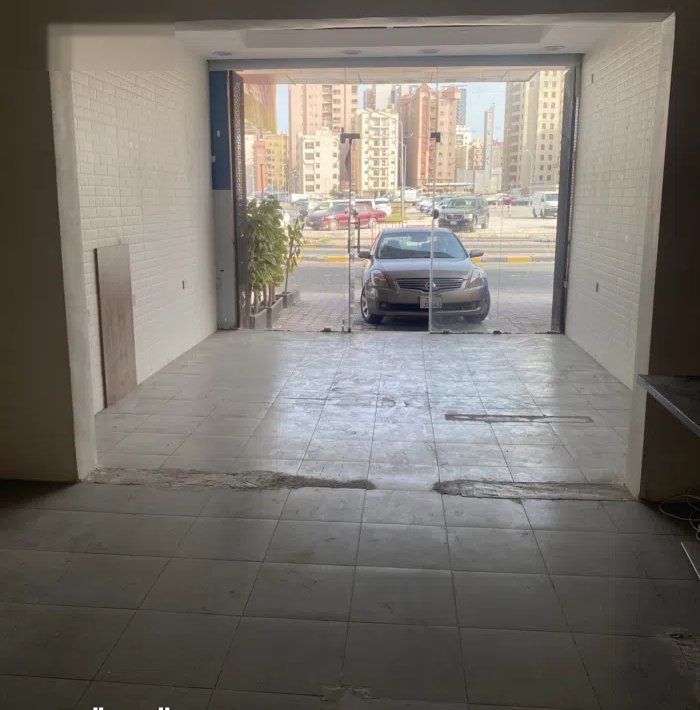 للإيجار محل بالسالمية يصلح مطعم