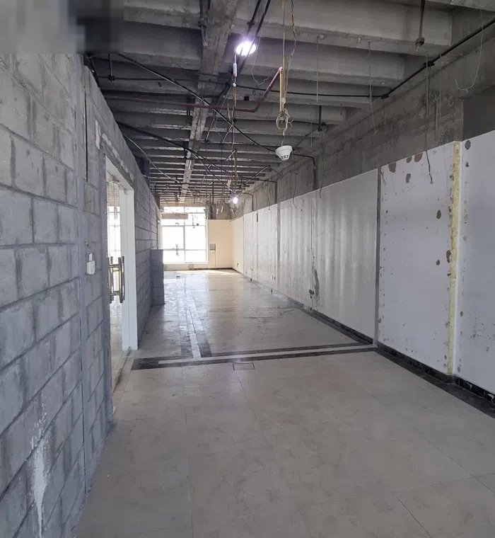 للايجار ادوار في العاصمـــــة مع اطلالــــــــة بحريــــــــة ومع 3 شهـــــــور مجانـــــــــــــاً