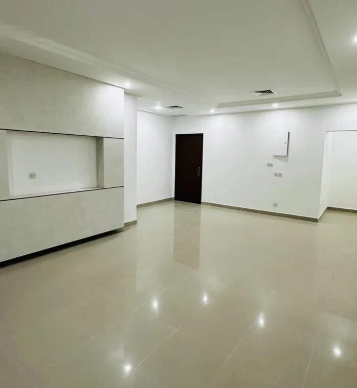 100 m2 3 Bedrooms Apartments for Rent in Kuwait City Jaber Al Ahmed