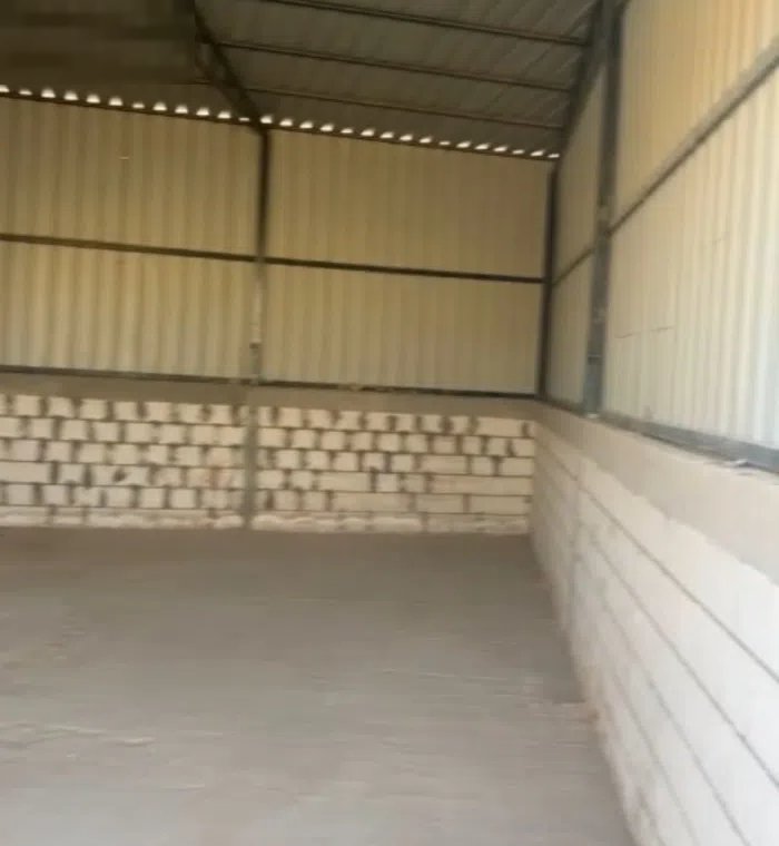 للأيجار مخزن