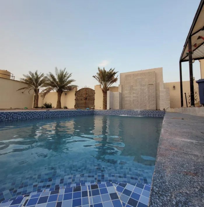 4 Bedrooms Chalet for Rent in Al Jahra Kabd